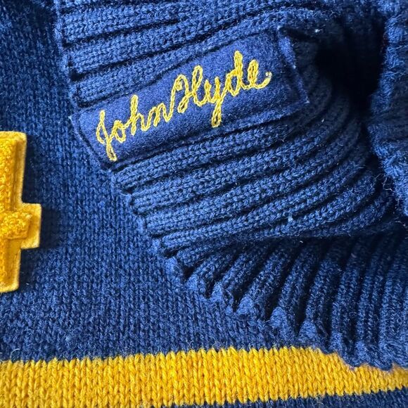 Vintage 100% Virgin Wool V-Neck Varsity Swim Mid-Century Sweater Made In Detroit - Picture 7 of 7